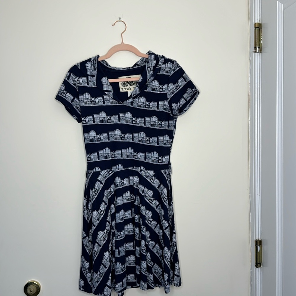 Small Blue and White Effie’s Heart short sleeve dress